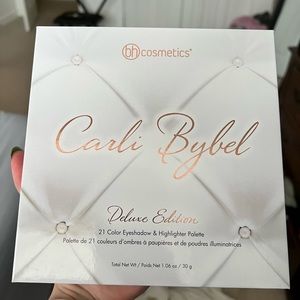 BH Cosmetics CARLI BYBEL PALETTE DELUXE EDITION